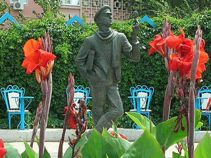 Monumento a Ostap Bender